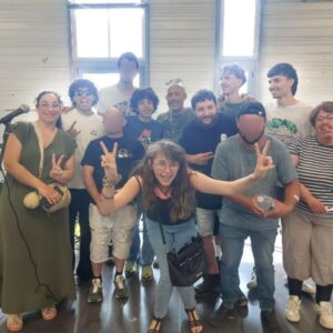 média (22)